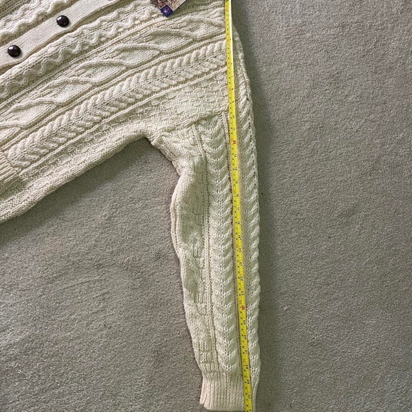 British Wool Knit Cardigan - Picture 3 of 8